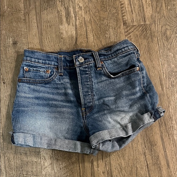 Levi’s Shorts jeans - Picture 1 of 4
